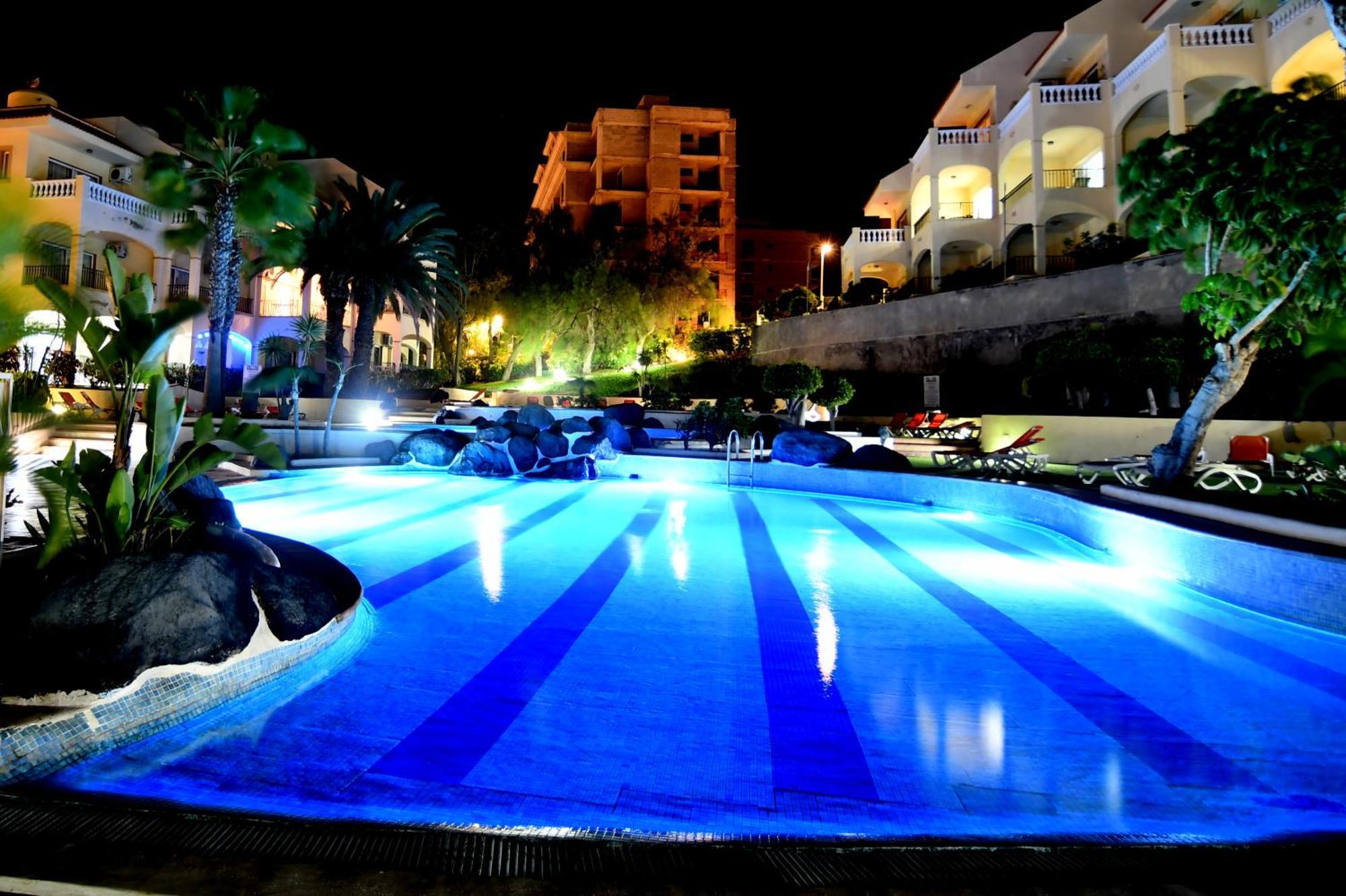 Michelangelo Aparthotel *